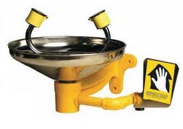 Rửa mắt khẩn cấp